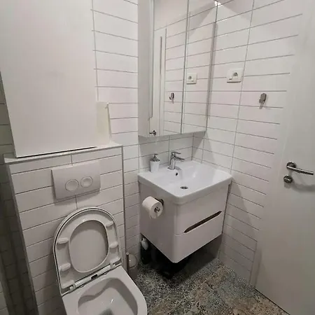 Luxury Urban Retreat * Σπλιτ