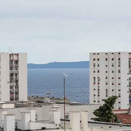 Διαμέρισμα Luxury Urban Retreat *